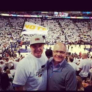 Meet your Posher, Derek